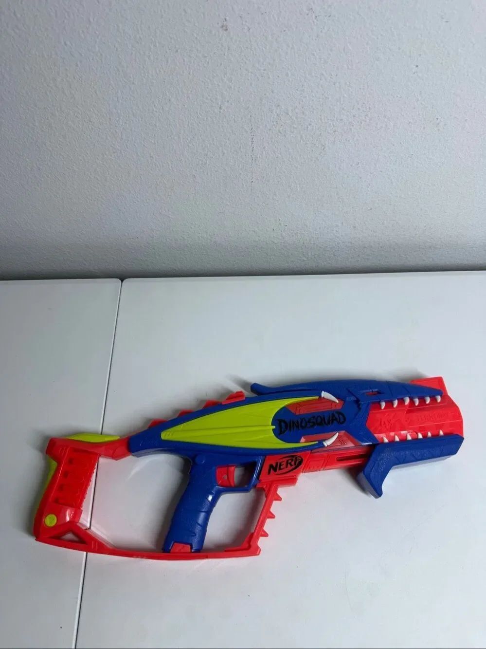 NERF 087-11-8202 Dinosquad Rex-rampage Blaster Gun Toy